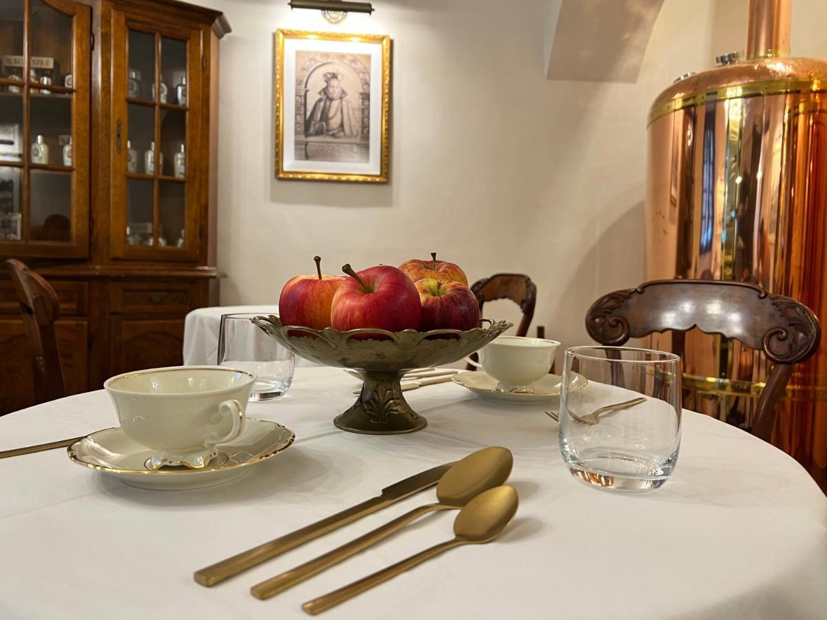 Spa Beerland Chateaux - U Zlate Hrusky / At Golden Pear Прага Екстер'єр фото